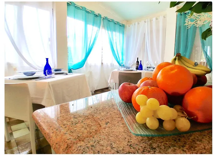 Le Giare 2* 马里纳-迪-皮特拉桑塔